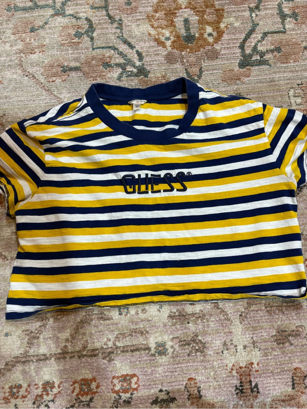 guess retro crop shirt